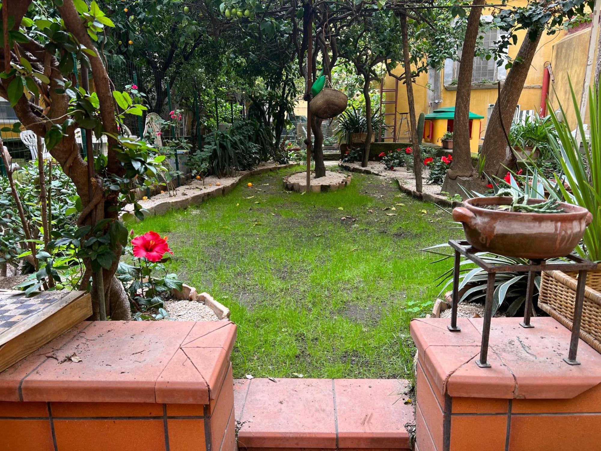 La Limonaia Di Chiaia Apartman Nápoly Kültér fotó